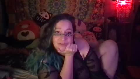 RavenFalls Aphrodite Priestess online show from October 4, 5:02 am