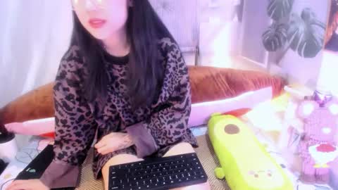 julila online show from November 14, 3:28 am