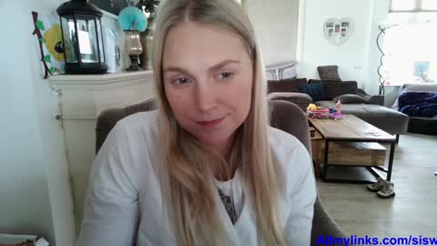 Elise online show from December 1, 10:52 am