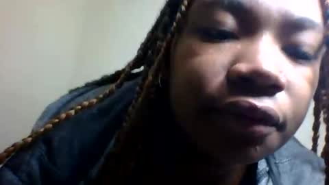 sisyh697532 online show from June 18, 9:14 am