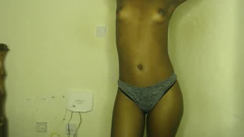 sizzly_ass online show from March 14, 9:38 pm