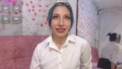 Snapshot of skarletjhonson_ chatting on March 9, 3:43 am Skarlet  online show from March 9, 3:43 am