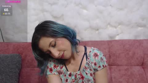 Snapshot of skarletjhonson_ chatting on January 25, 2:26 am Skarlet  online show from January 25, 2:26 am