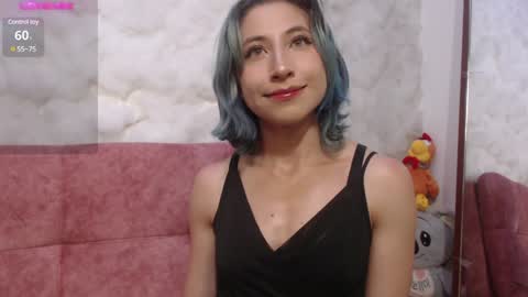 Snapshot of skarletjhonson_ chatting on February 4, 3:11 am Skarlet  online show from February 4, 3:11 am