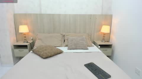 Emily Rojas online show from January 8, 7:18 pm