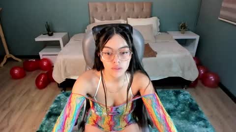 Hanna  online show from February 18, 3:10 am