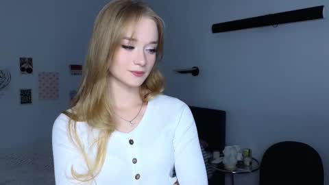 Aurora online show from January 30, 6:32 pm