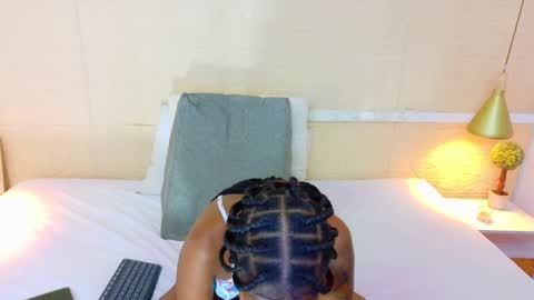 slim_chocobar18 online show from February 23, 2:16 pm