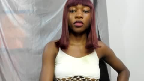 slim ebonygirl online show from January 13, 7:32 am