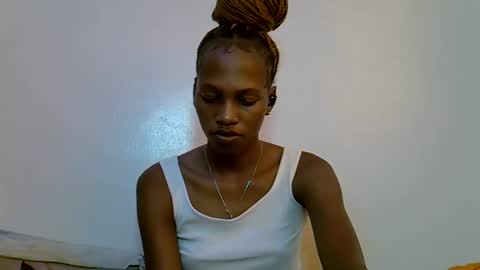 slim shaddy01 online show from November 10, 1:50 pm