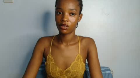 Bella online show from June 22, 4:15 pm
