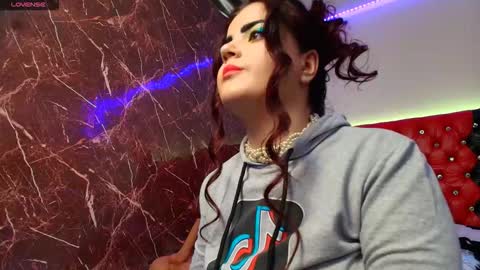 Ana    online show from February 20, 12:31 am