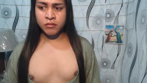 sluttyjaya online show from July 17, 11:14 am