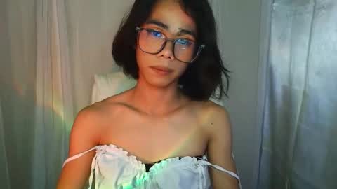 sluttypatotie online show from September 27, 7:32 pm