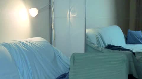 Lily online show from September 19, 2:16 pm