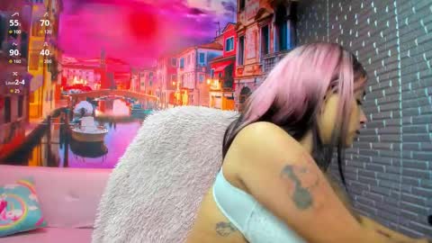 Snapshot of small__naughty chatting on October 22, 1:38 pm Mariana Torres online show from October 22, 1:38 pm