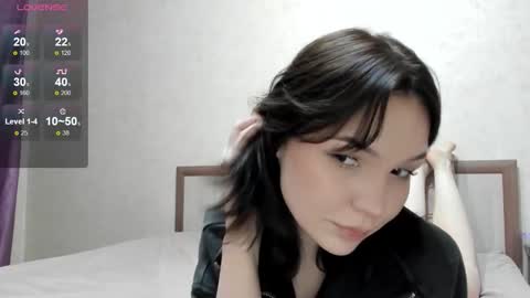 Snapshot of smartcoolgirl chatting on October 27, 5:30 pm Jess online show from October 27, 5:30 pm