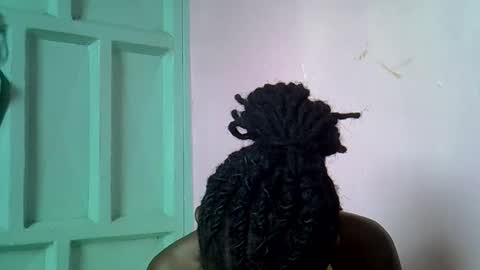 smiley 2025 online show from October 25, 6:10 am