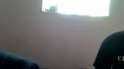 Snapshot of smiley_2025 chatting on October 19, 12:40 pm smiley 2025 online show from October 19, 12:40 pm