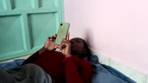 smiley 2025 online show from October 29, 8:18 am