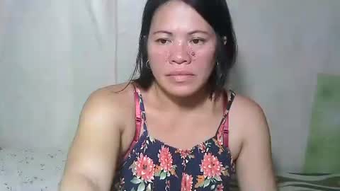 Snapshot of smilinglady27 chatting on September 25, 7:51 am smilinglady27 online show from September 25, 7:51 am