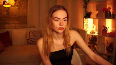 Hanna online show from December 31, 2:14 pm