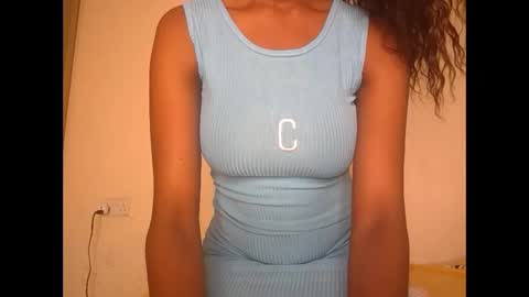 snowfox254 online show from September 27, 9:55 pm