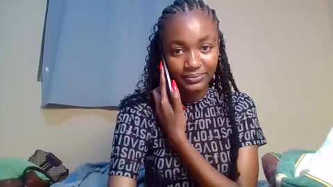 Snowie eyes online show from November 12, 10:19 pm