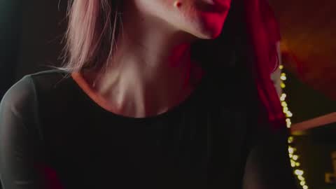 S online show from January 31, 8:18 pm