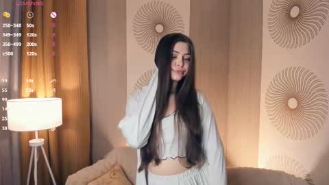 Alice - Birthday Girl online show from November 23, 9:27 pm