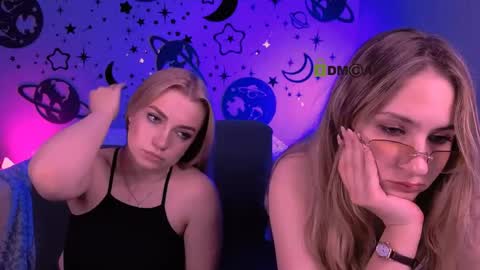 so_hot_rosalie online show from May 17, 3:49 am