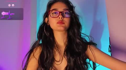 Danna online show from September 25, 9:08 am