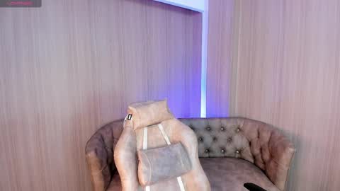    Schedule 1400 - 2100 gtm-5  online show from March 4, 7:32 pm