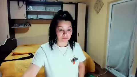 Soffy online show from May 12, 5:37 am