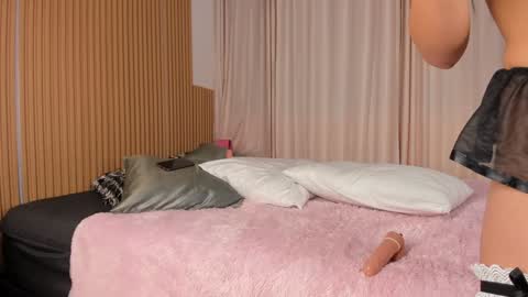 Sofia online show from January 24, 12:10 am