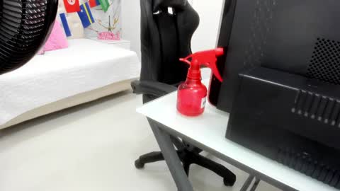 sofia_echeverri online show from June 23, 2:42 am