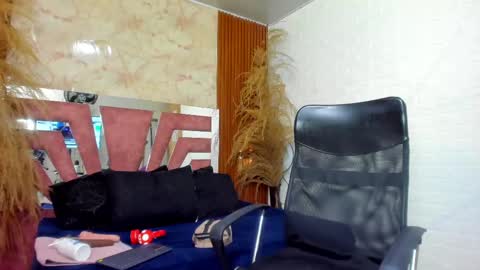 Snapshot of sofia_gutierrez__ chatting on February 11, 2:46 am sofia gutierrez   online show from February 11, 2:46 am