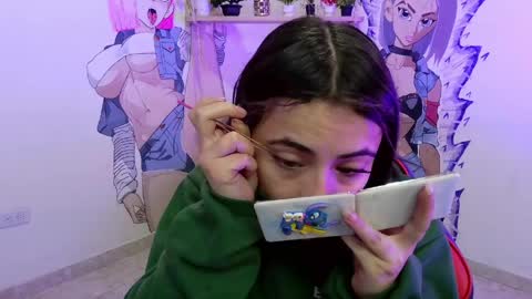 sofia_lara28 online show from April 9, 12:32 pm