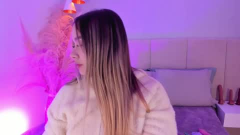 SOFIA PAMELA online show from February 11, 6:55 pm