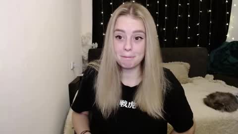 sofia_rosemary online show from December 11, 11:19 am