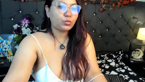 sofia_sorceress online show from September 17, 1:53 pm