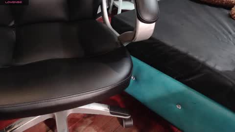 Sofa online show from February 17, 11:13 am