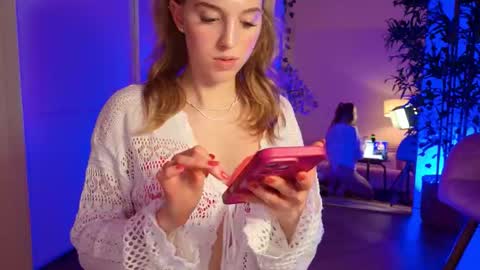 Sofia online show from October 28, 4:46 pm