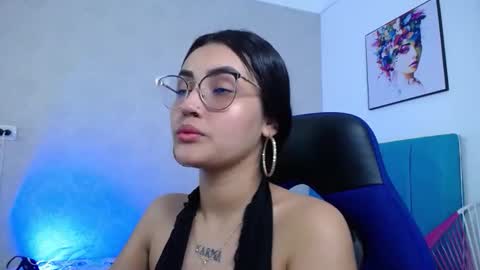 Sofia online show from November 20, 3:13 pm