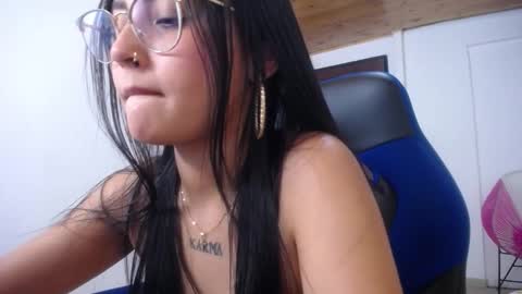 Sofia online show from October 5, 2:33 pm