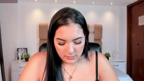 Sofia caramel online show from December 18, 7:40 pm