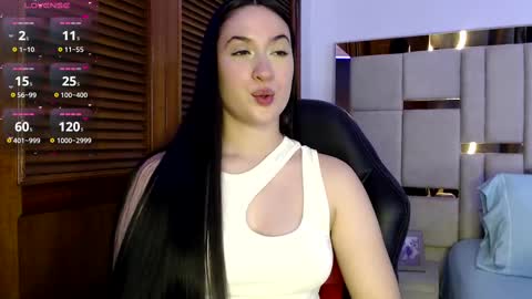 sofiaduque_26 online show from February 25, 8:00 pm