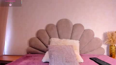 SOFI  online show from February 13, 7:37 pm