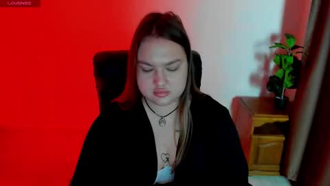 sofiawetsweet online show from March 1, 8:47 am