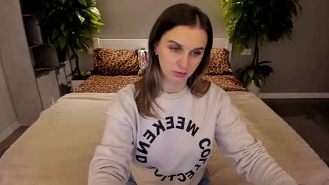 Sofi online show from December 1, 7:38 pm